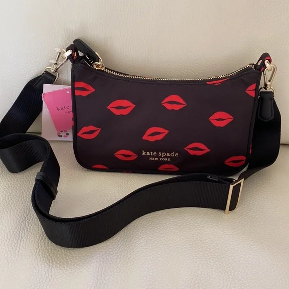 ❣️🎉HOST PICK🎉❣️Kate Spade The Little Better Sam Kisses Crossbody Bag Black/Red - Picture 3 of 11